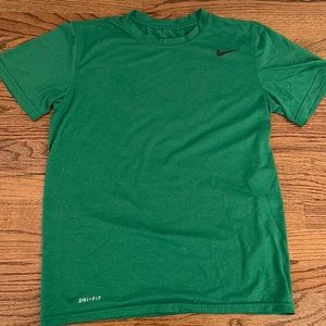 The Nike Tee - Dri-fit size mens small green